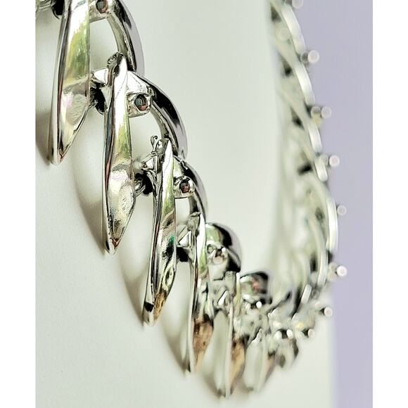Vintage Coro Necklace 1960s Silver Chevron Signed 1960s MCM Mid Century Modern - Picture 2 of 7